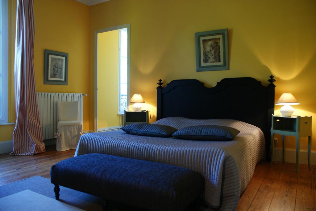 Bed and Breakfast Chateau De Grenier Saint-Leger  Номер фото