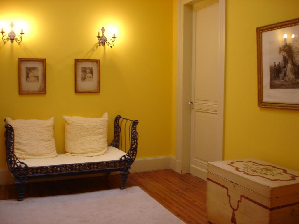Bed and Breakfast Chateau De Grenier Saint-Leger  Номер фото